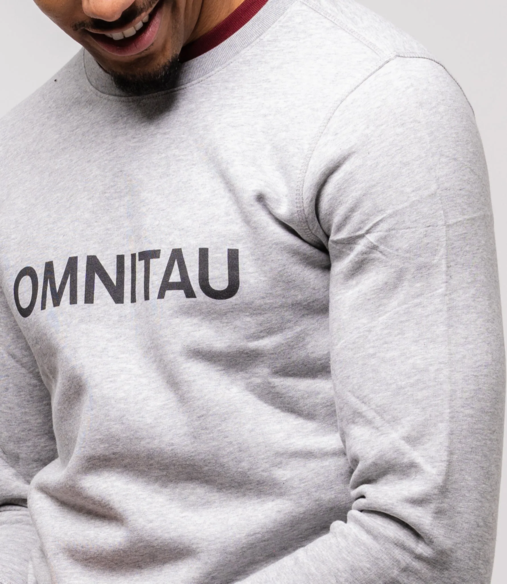 Omnitau Men's OmniX Organic Cotton Crew Neck Omni Sweatshirt - Heather Grey